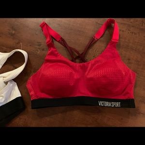 Victoria’s Secret bra sport